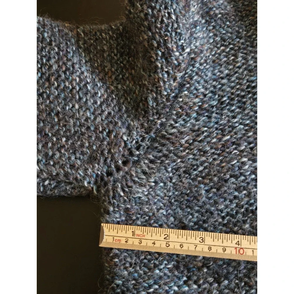 Orvis Women's Wool Blend Blue Sweater Size Large‎ Thick Collar Long Sleeve